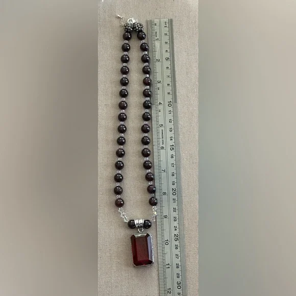 22 inch Garnet bead necklace NWOT - Picture 12 of 12